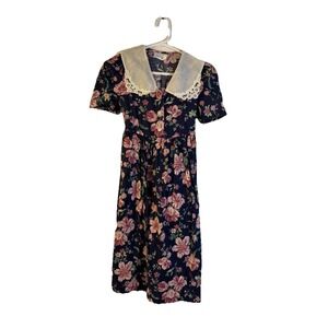 Vintage Bonnie Jean Floral lace And Pearl Buttons Size 10-12? MINT! garden Party